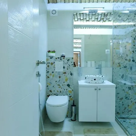 Seasons With Free Parking 사라예보