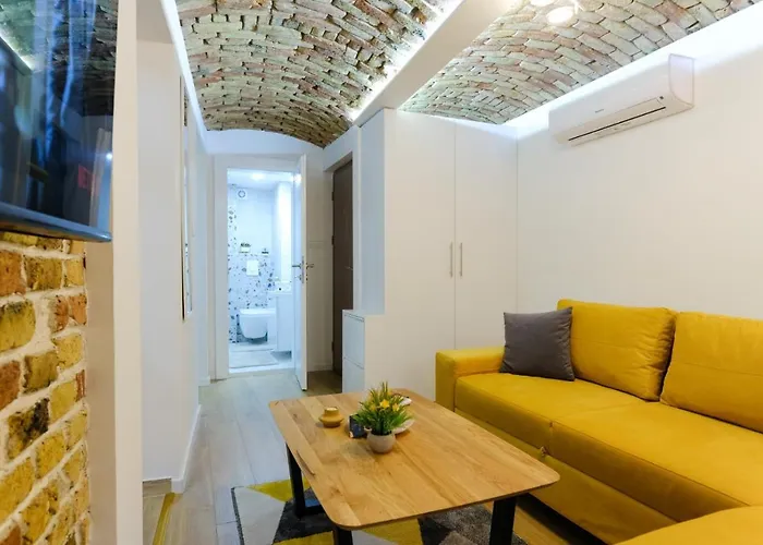 Seasons With Free Parking * سراييفو