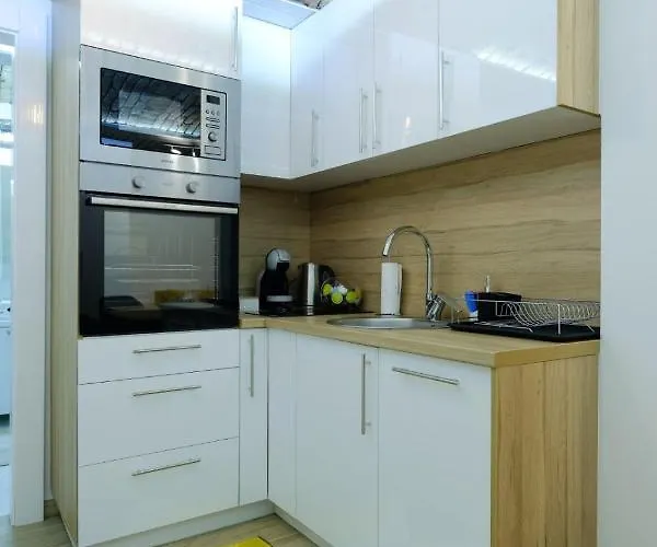 Seasons With Free Parking * Sarajevo