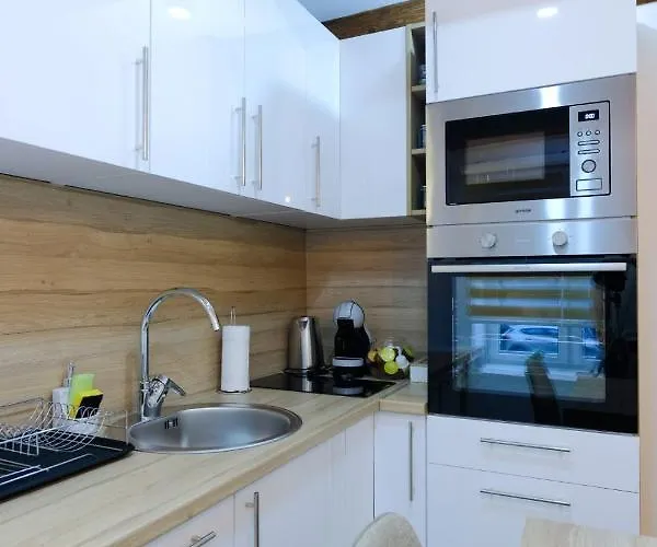 Apartment Seasons With Free Parking Sarajevo