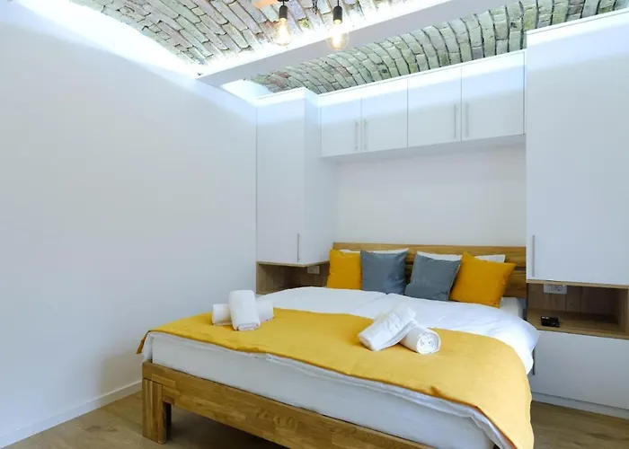 Seasons With Free Parking *